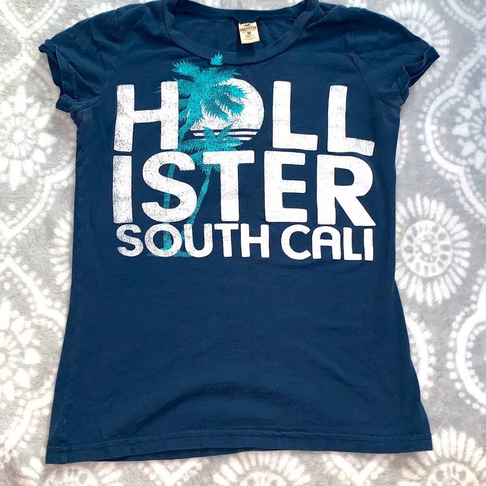 Hollister Tee